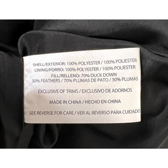 Woolrich Women's Size Medium Quilted Black Puffer Down Vest - Picture 6 of 7